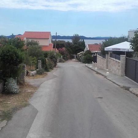 Apartmani Rosanda 2 Petrcane Εξωτερικό φωτογραφία