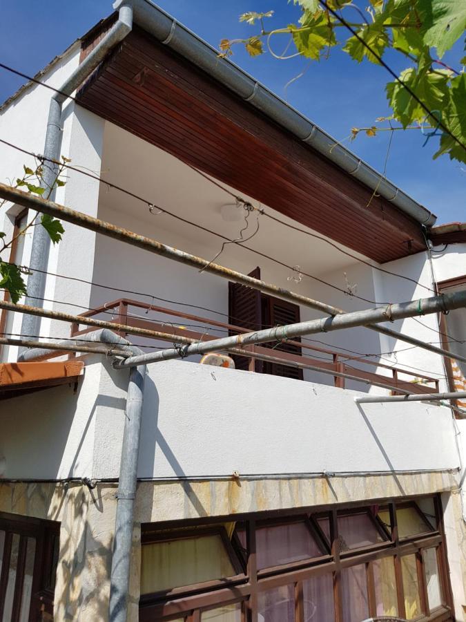 Apartmani Rosanda 2 Petrcane Εξωτερικό φωτογραφία